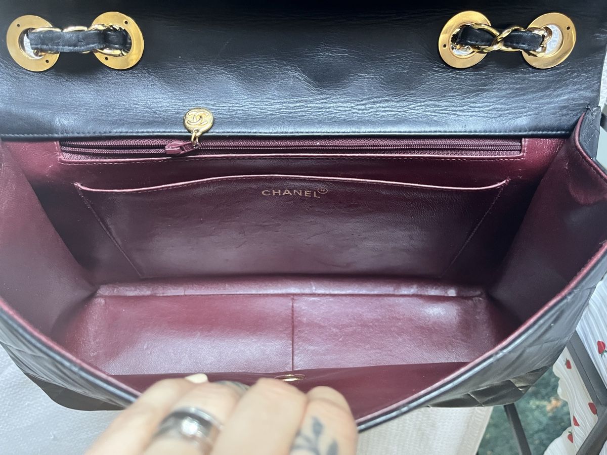 Chanel Sacs femmes: Schwarze Chanel Classic Maxi – D'occasion à Hochdorf par Forestgreen 6