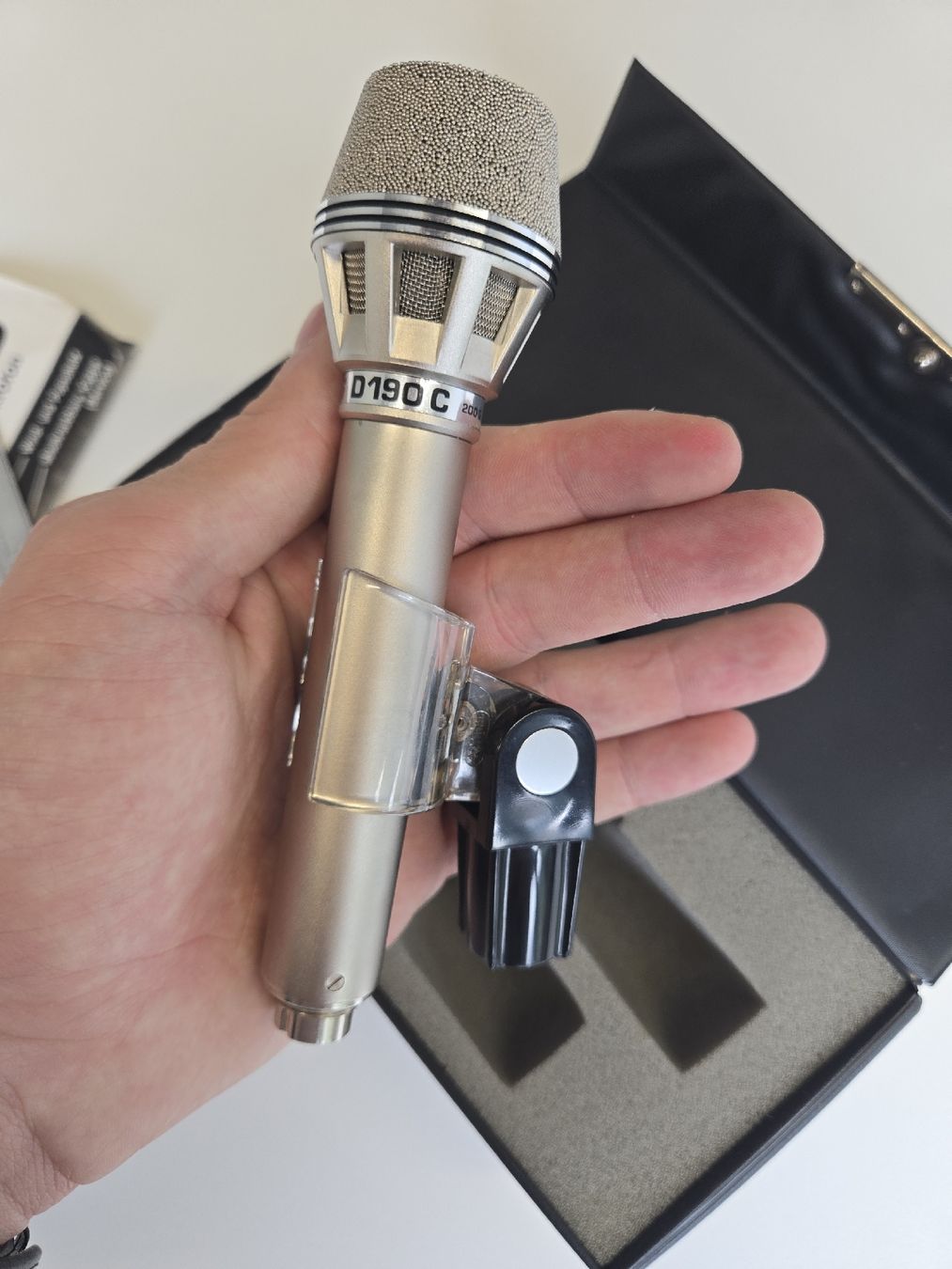 Akg Microfoni: AKG  D190 C - mit orginaler Box – Usato da Saas-Fee venduto da Levin.V008 1