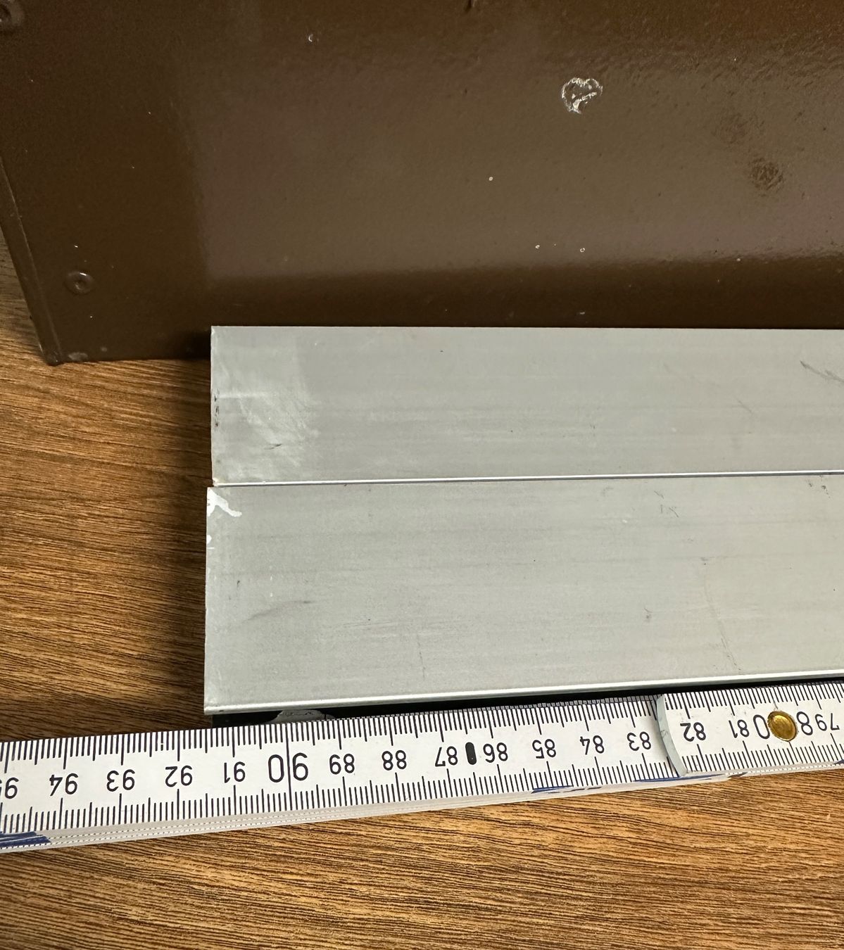 Fensterläden: Rollladen braun, gut erhalten  100 x 105 – Gebraucht aus Nussbaumen AG von olitech5415 7