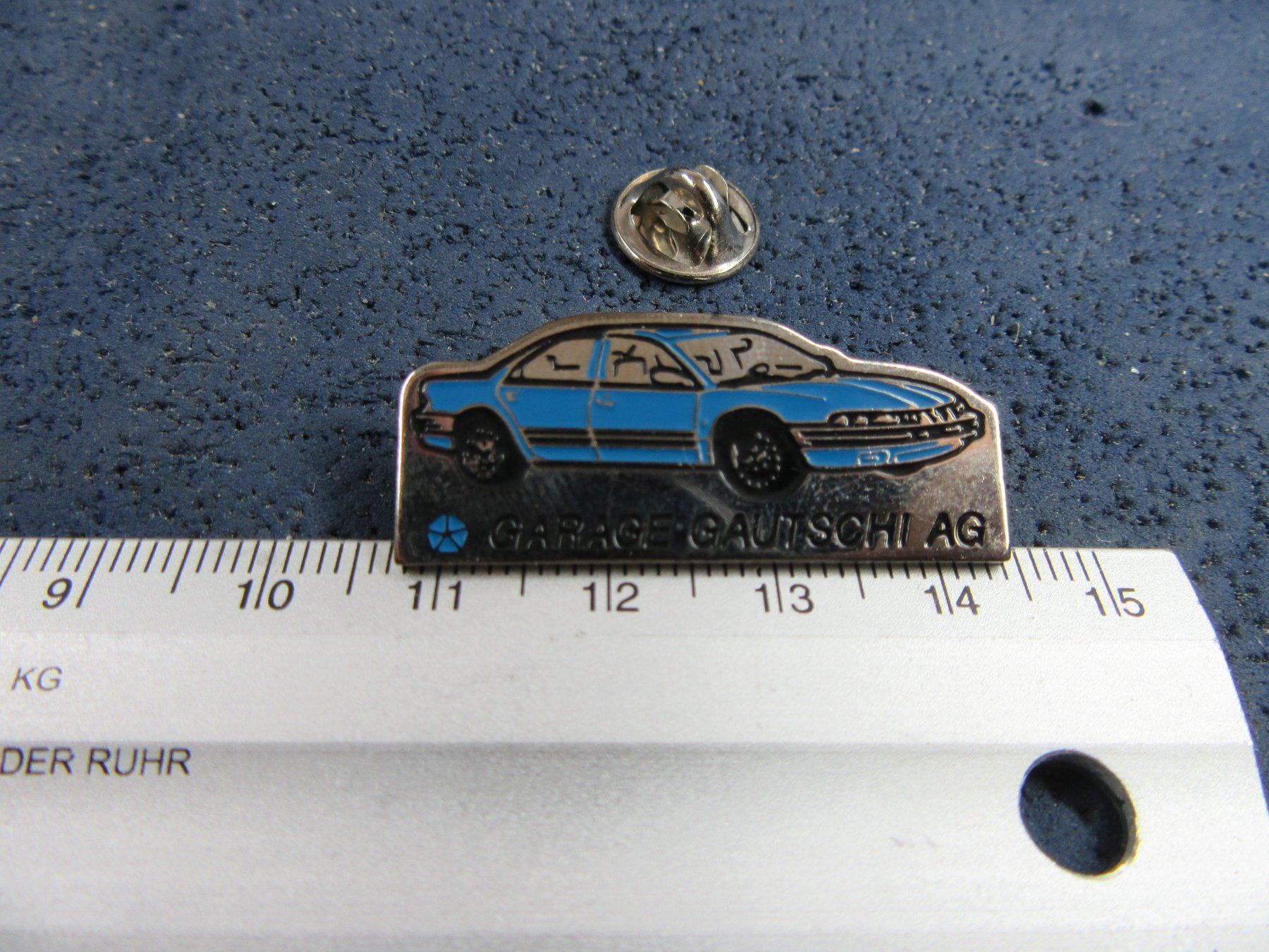 Chrysler Plaquettes & Badges: CHRYSLER AUTO PIN GARAGE SCHWEIZ – D'occasion à Ettingen par Hausi4711 1