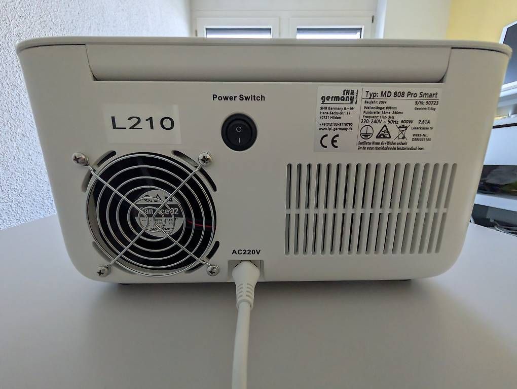 Toutes les machines: MD808 Pro Smart / Diodenlaser zur Haarentfernung – D'occasion à Schnottwil par MatN2 6
