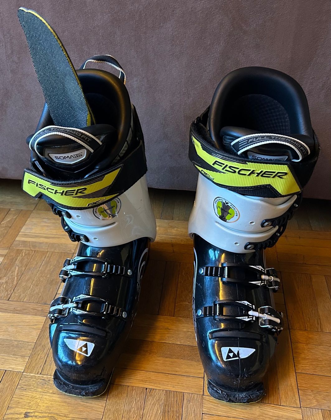 Fischer Scarpe da uomo: Fischer RC4 Vacuum Ski-Schuhe Grösse 26.5 – Usato da Wil SG venduto da Bitzitom 2