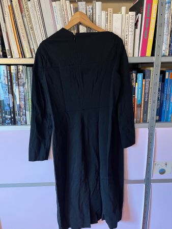 COS Kleid in Schwarz