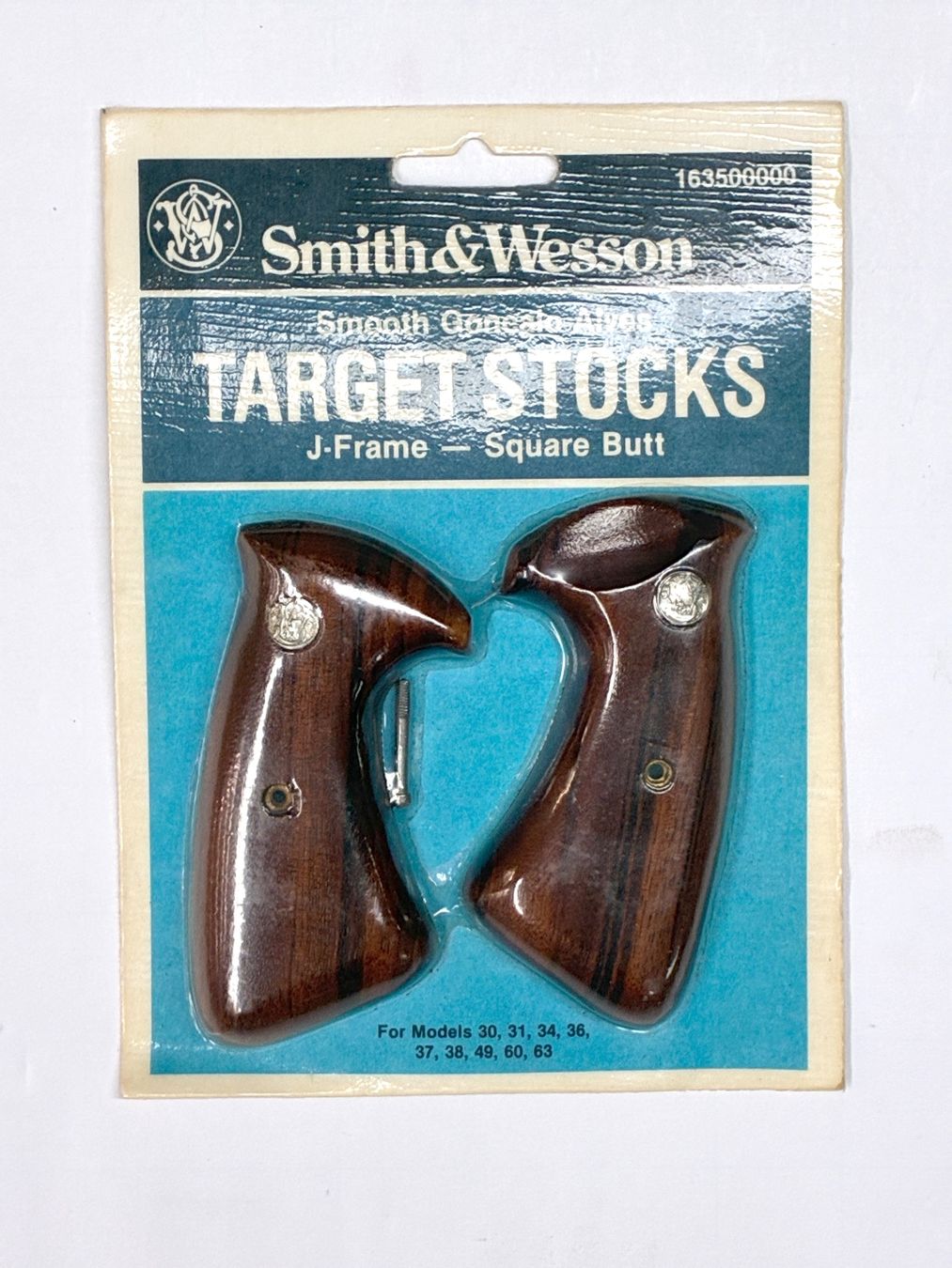 Tir sportif: S&W Target Griffschalen J-Frame Square Butt OVP – D'occasion à Menznau par KammermannAG