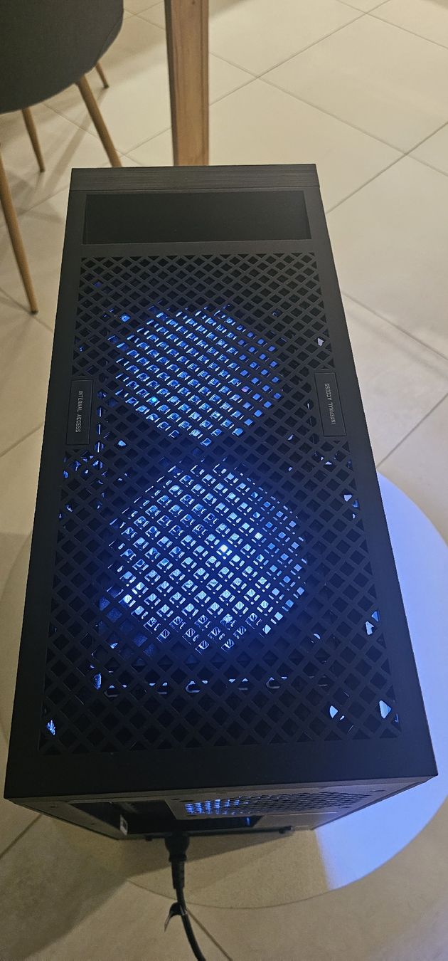PC: Complete Gaming Setup i7 32GB + 2 Monitors + Accessories – Usato da Cadenazzo venduto da TanklabsGaming 1