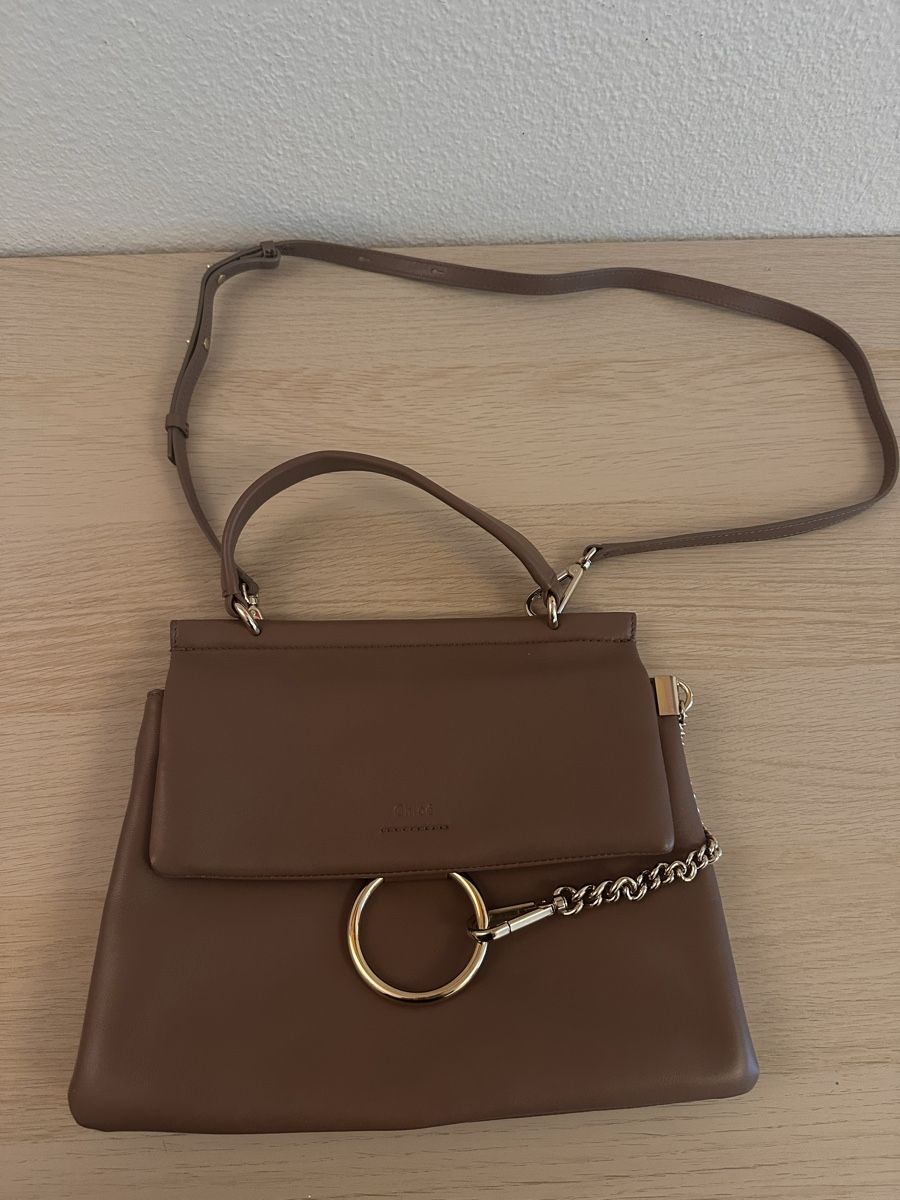 Chloé Borse da donna: Sac Chloé Faye Greige – Usato da Neuchâtel venduto da mar_gx8w