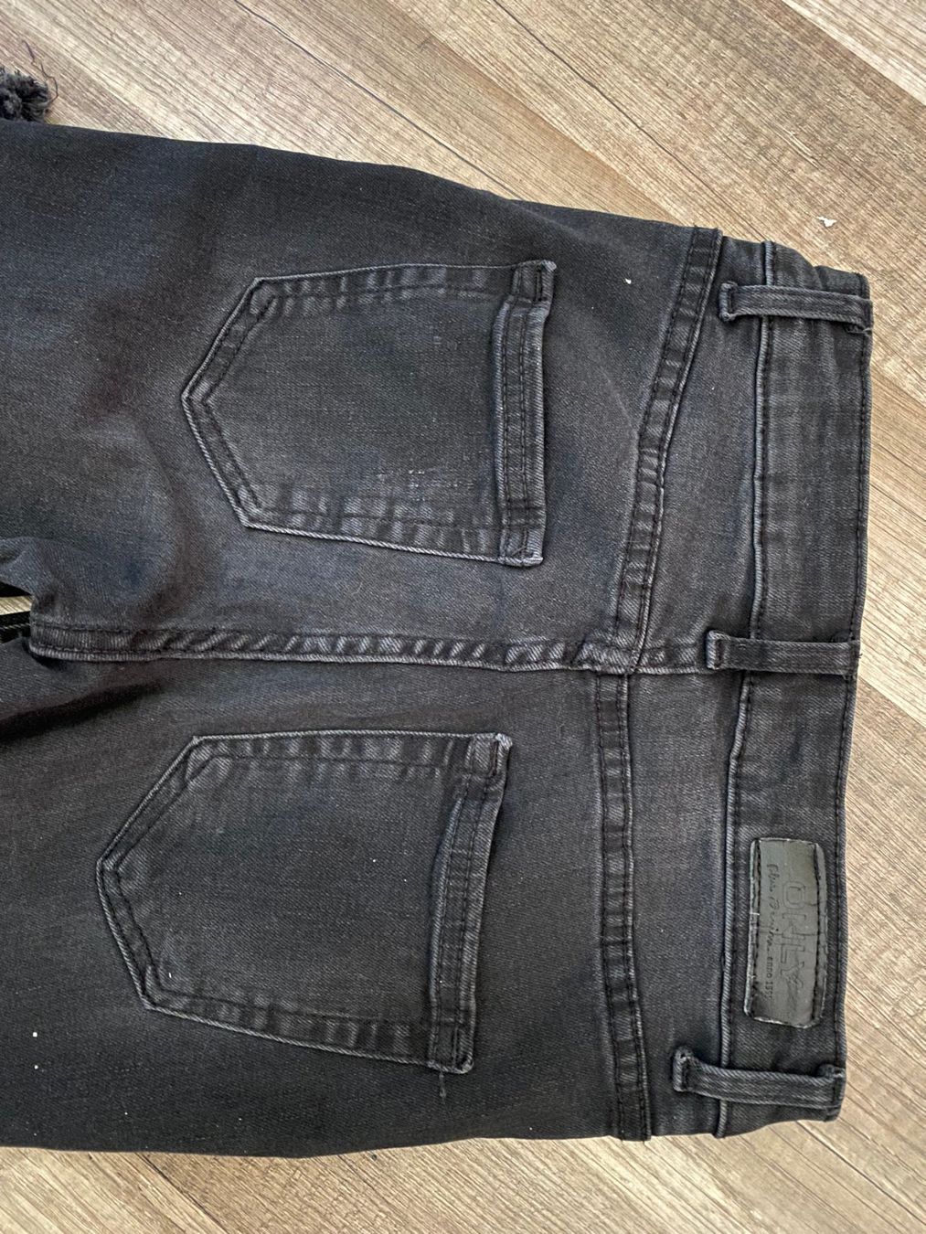 Only Jeans: ONLY Jeans Grösse XS / 30 – Gebraucht aus Allenwinden von Obalu 2