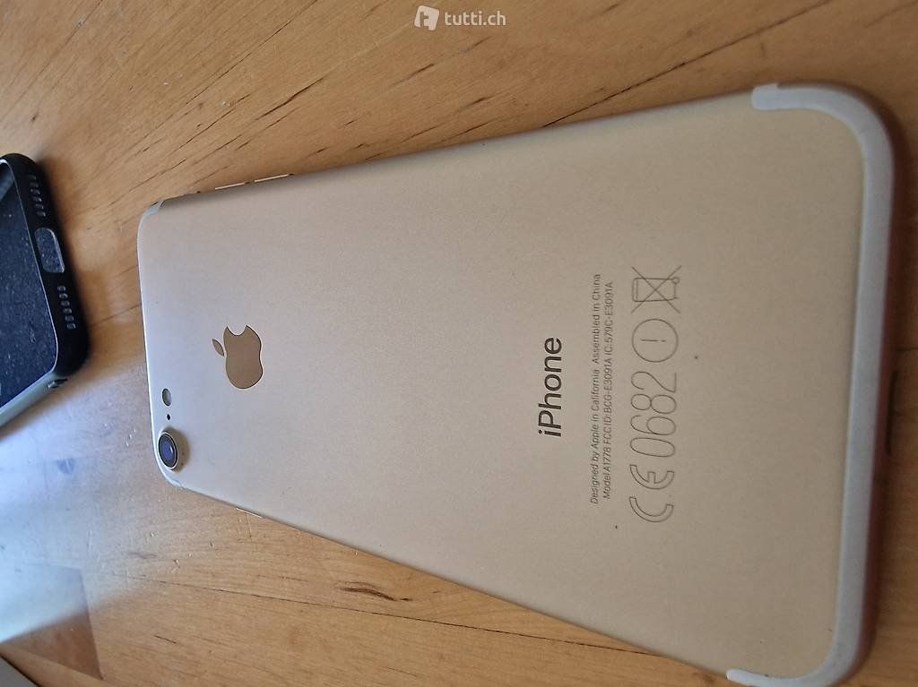 Apple Telefoni cellulari / Smartphones: neuwertiges iPhone 7 rosegold Edition & Extras – Usato da Bassersdorf venduto da sankaber 3