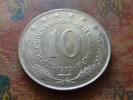 YOUGOSLAVIE  10  Dinara  1977