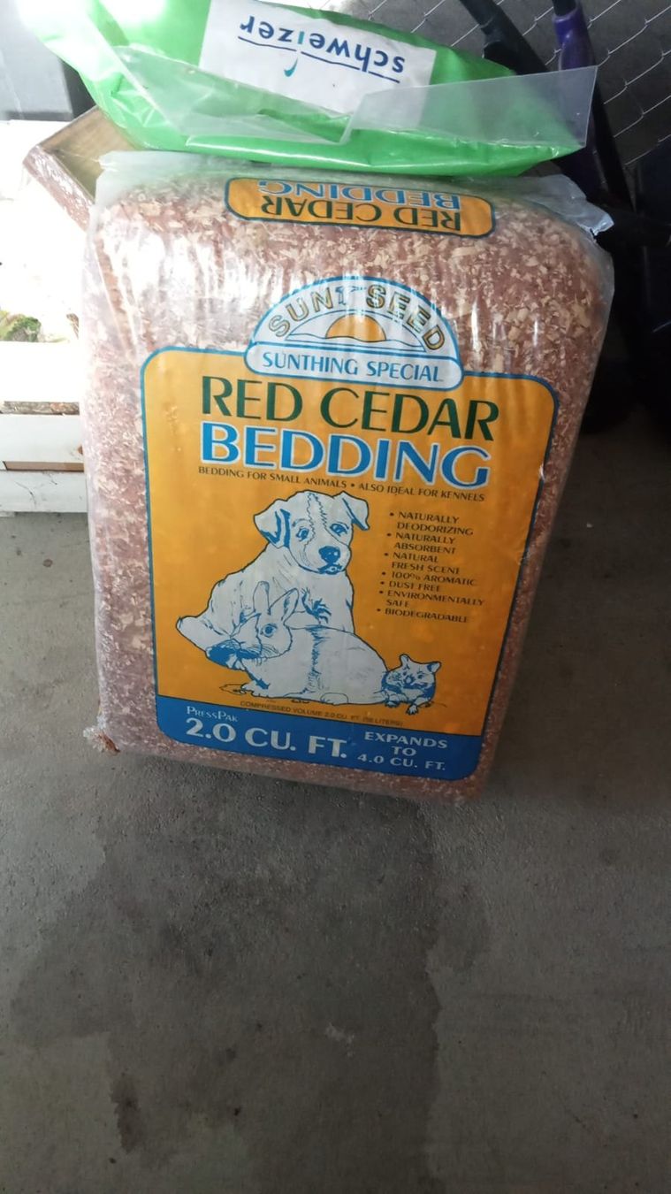 Futter: red cedar bedding  3x  20 Liter – Neu und originalverpackt aus Siebnen von
