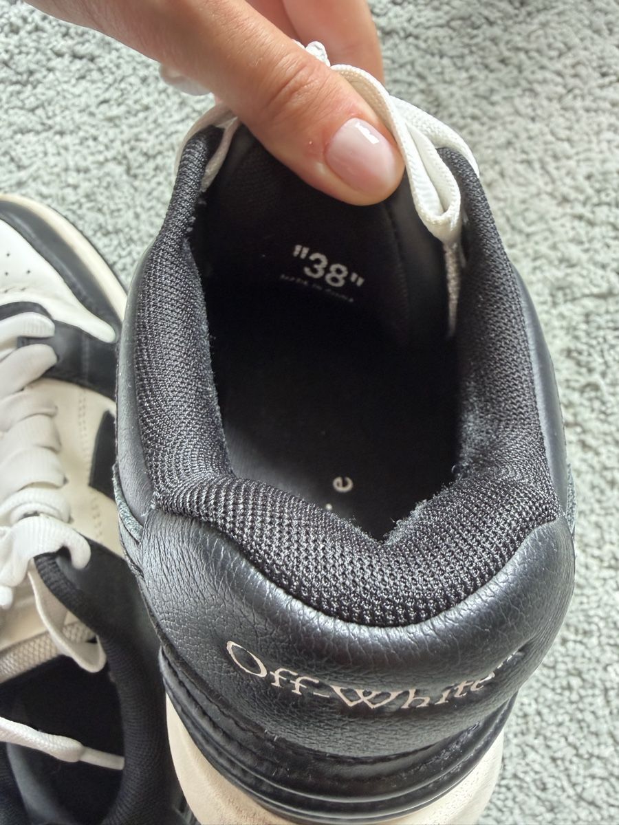 Off-White Scarpe da uomo: OFF-WHITE™ sneakers Size 38 used condition – Usato da Männedorf venduto da sop_my77 4