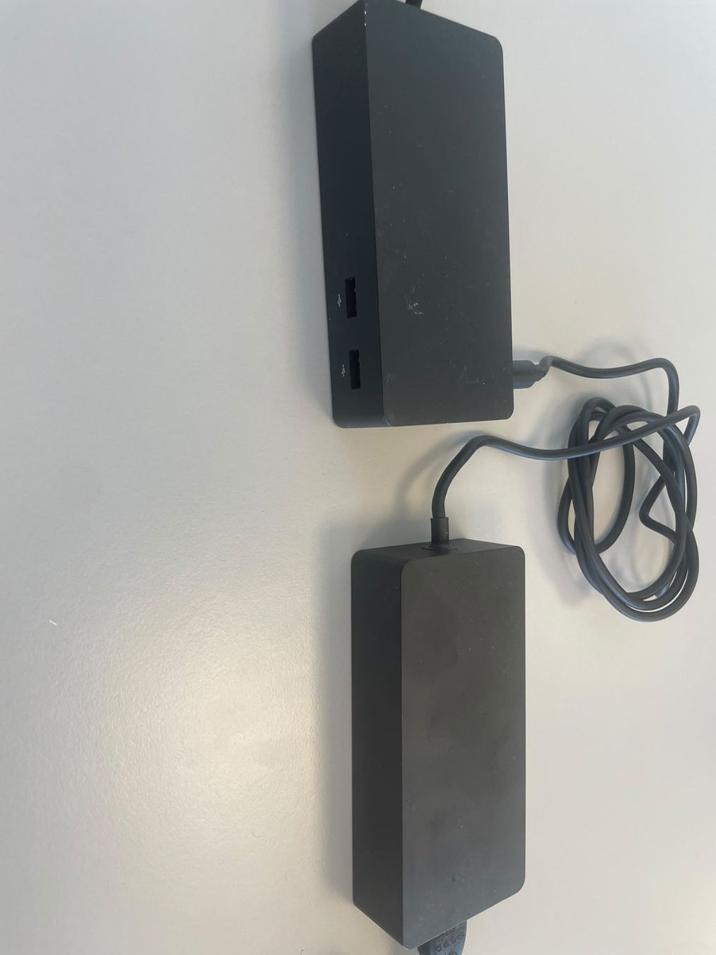 Microsoft Docking station: Microsoft Surface Dock inkl. Netzteil – Usato da Bern venduto da Mickito_ 2