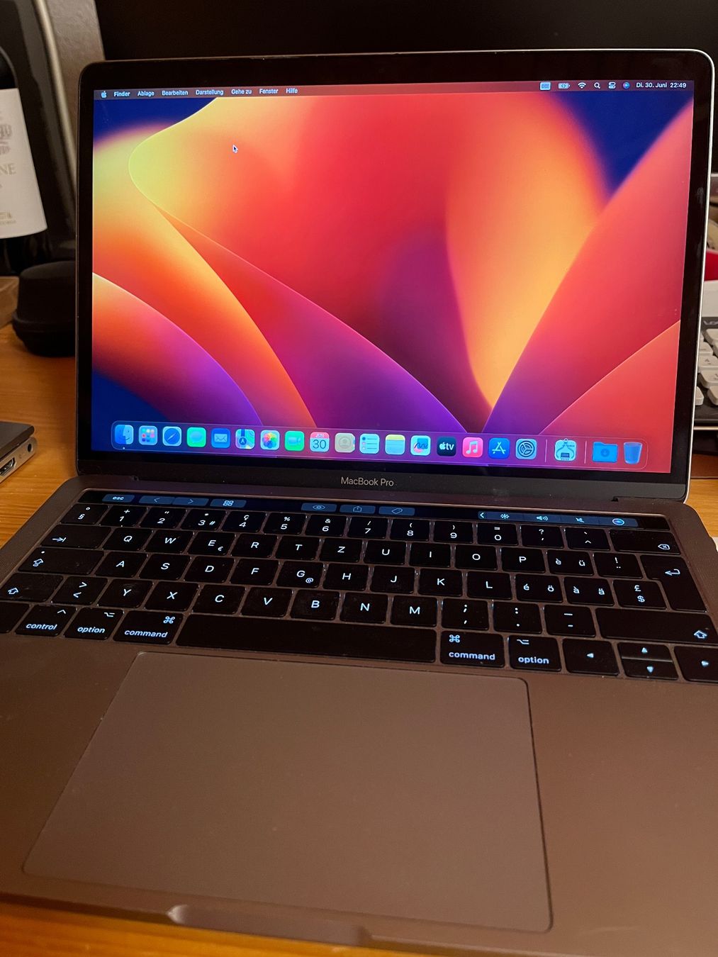 Apple Portables: Macbook Pro 2017 mit OVP und Ladegerät – D'occasion à St. Erhard par Michel164 3