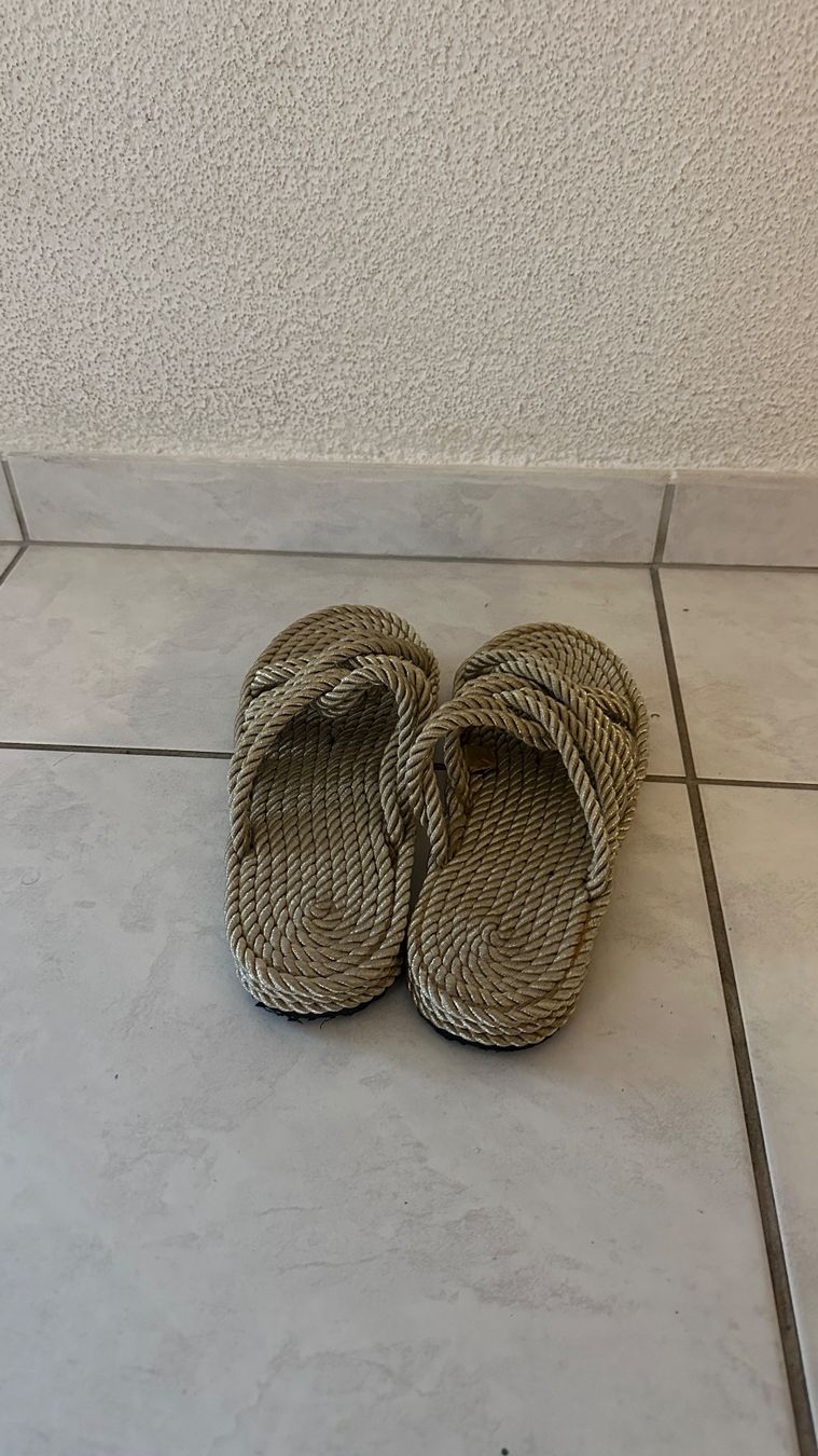 Scarpe da donna: Schöne Sommersandalen – Nuovo (secondo la descrizione) da Chur venduto da sivik 1