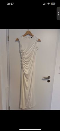 Zara Kleid gerafft weiss ärmellos Grösse XS/S 
