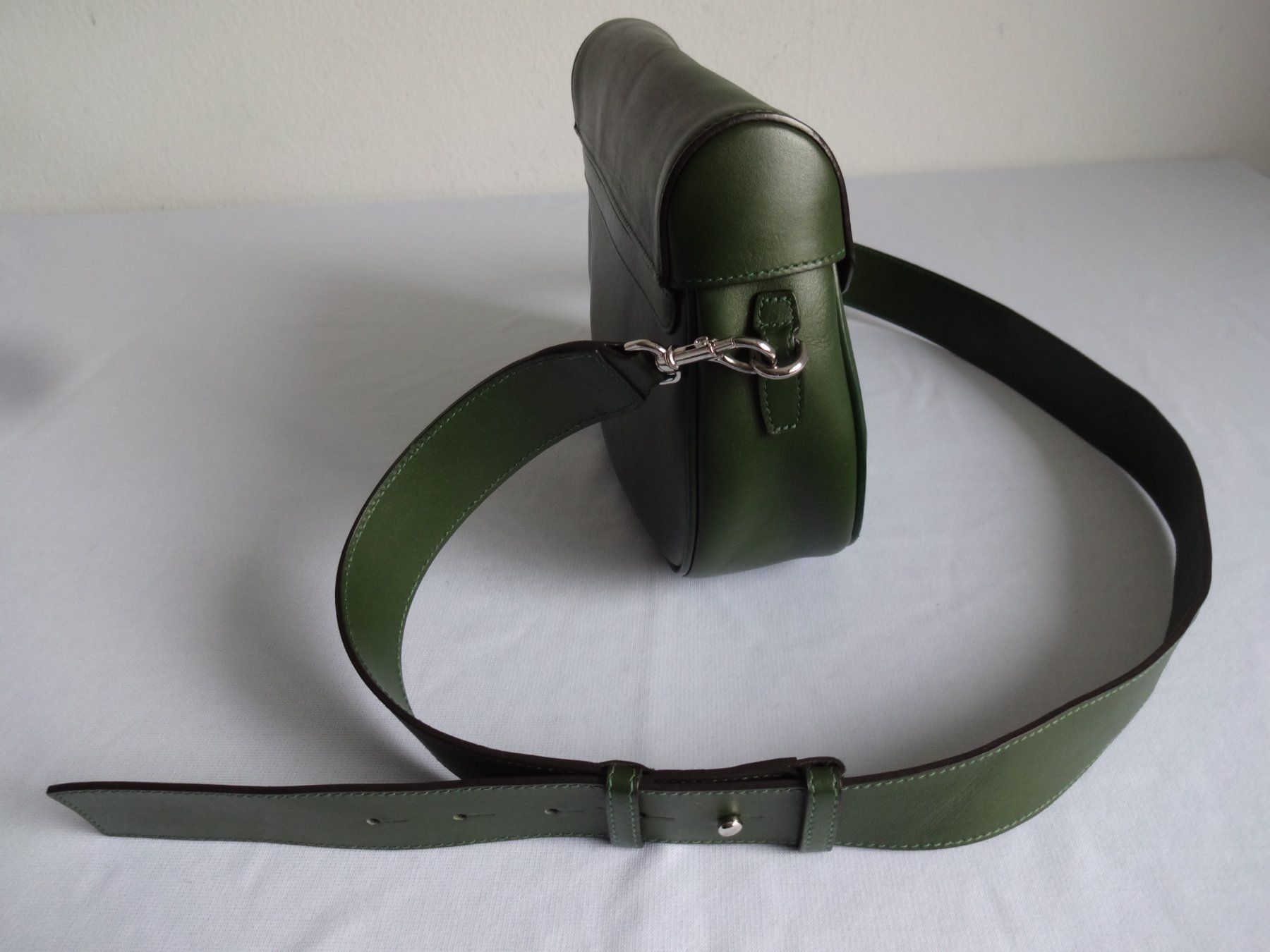 Taschen für Damen: "FRURLA" Leder Umhängetasche – Neu (gemäss Beschreibung) aus Frauenfeld von rey06 1