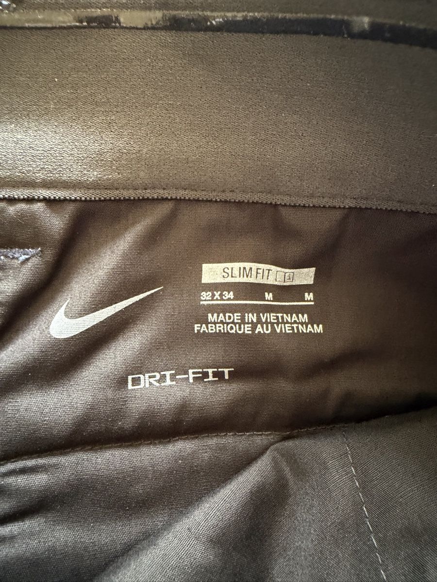 Nike Pantaloni: Pantalon golf Nike – Usato da Bottens venduto da pat_x66b 2