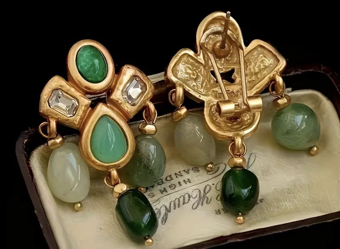 Boucles d'oreille: Statement  Ohrringe mit grünen Steinen – Neuf avec emballage d'origine à Saanen par SoniaMichaela