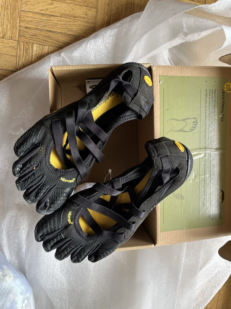 Vibram Scarpe da donna: NEUE Vibram Fivefingers KSO EVO Grösse 36 -  – Nuovo (secondo la descrizione) da Wetzikon ZH venduto da papi1899
