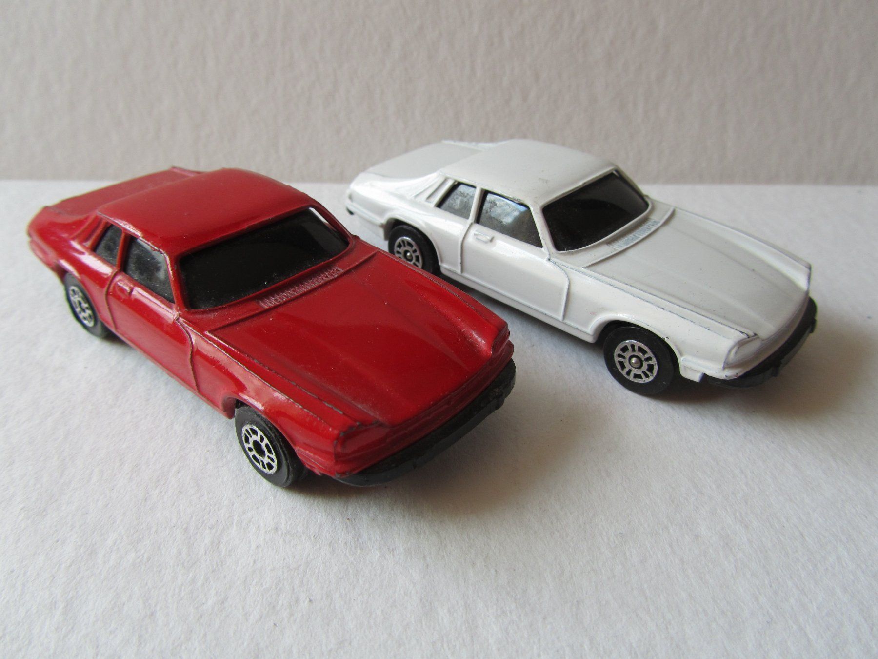 Corgi Toys Modellini d'auto: Jaguar XJ-S, Corgi Juniors - 2 Stück – Usato da Weiningen ZH venduto da dietsch57 1