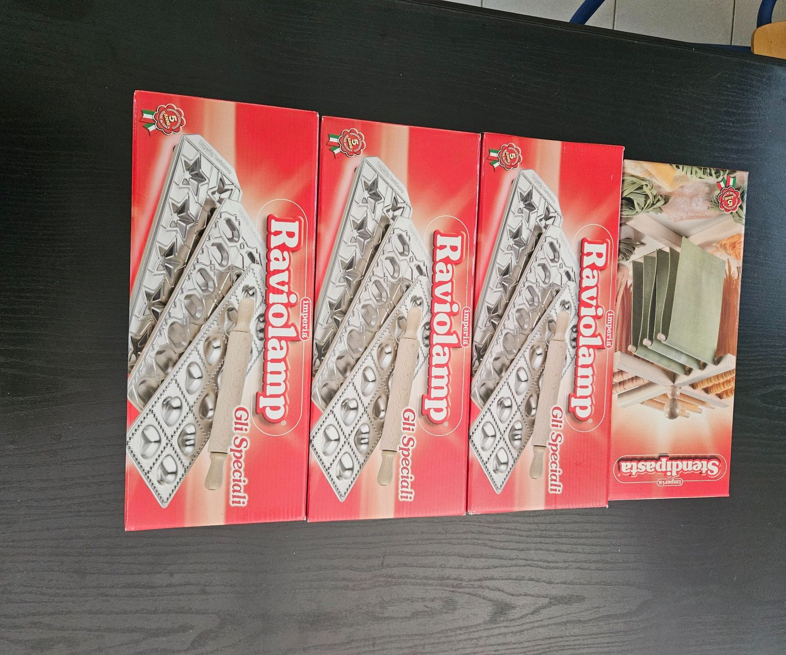 Elettrodomestici da cucina: 3 Set "Gli Speciali" plus 1 stedipasta – Nuovo e nell'imballaggio originale da Figino venduto da mayam63