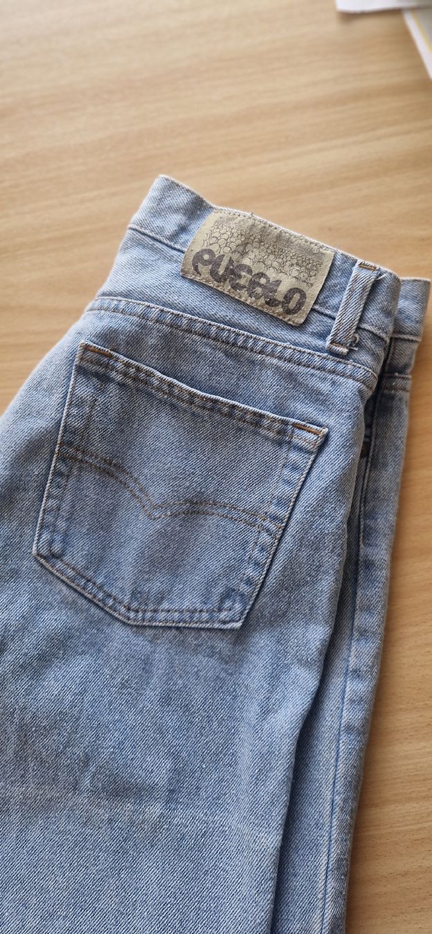 Jeans: Pueblo Vintage Jeans – Usato da Wohlen b. Bern venduto da lau_7vcp 1