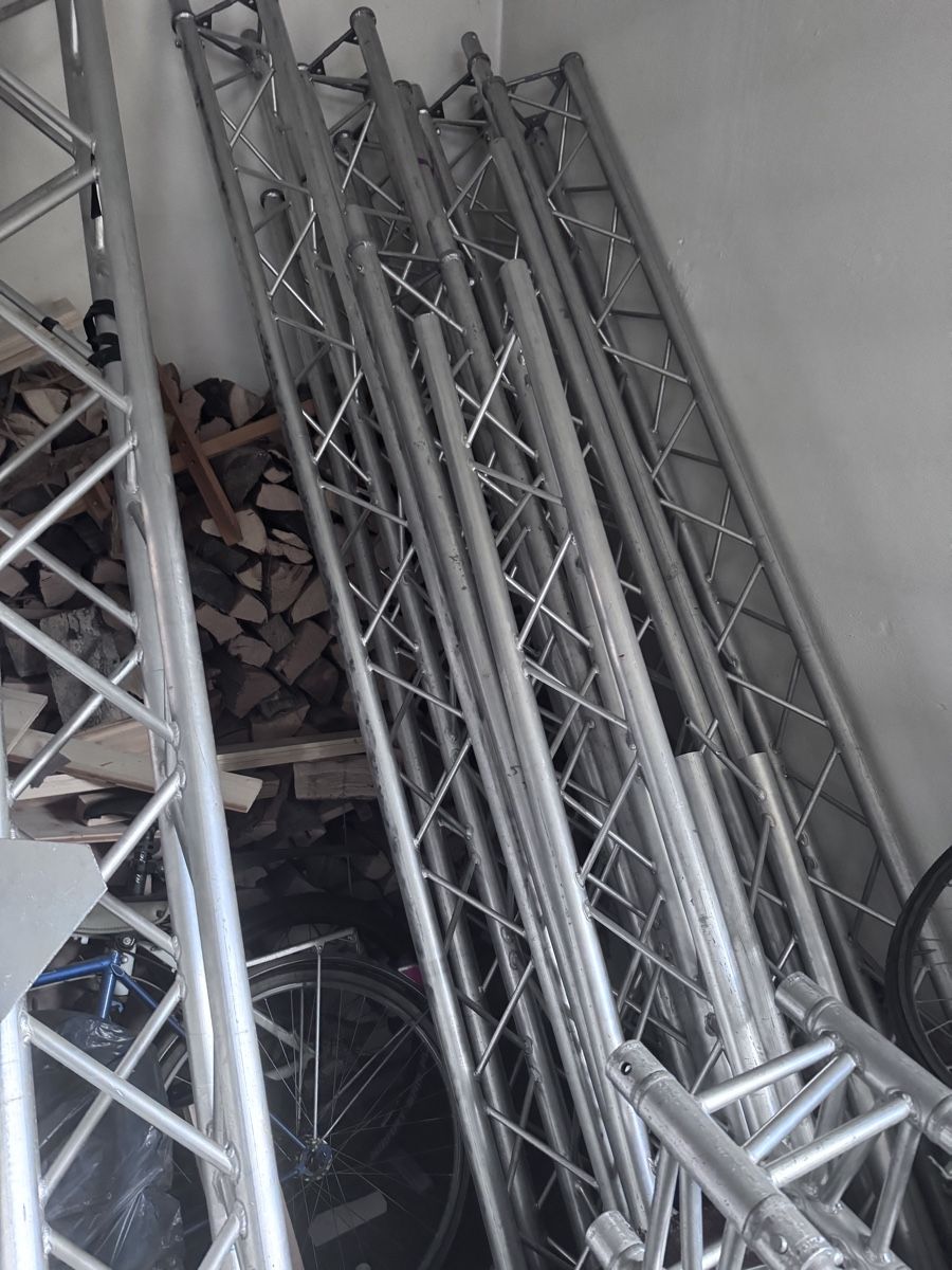 Tralicci: Bühnen Traversen Aluminium gebraucht – Usato da Vilters venduto da Roland20 1