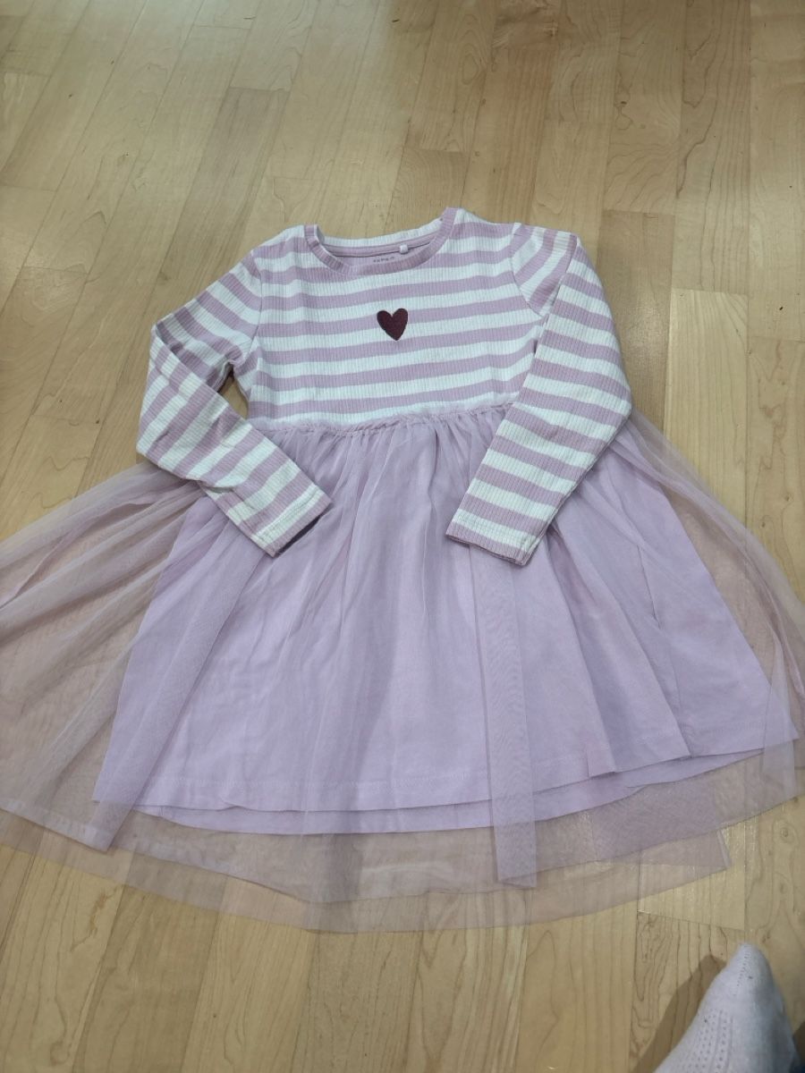 Lotti & Set di vestiti: Kleider 104 – Usato da Aesch/BL venduto da Joya-83 1