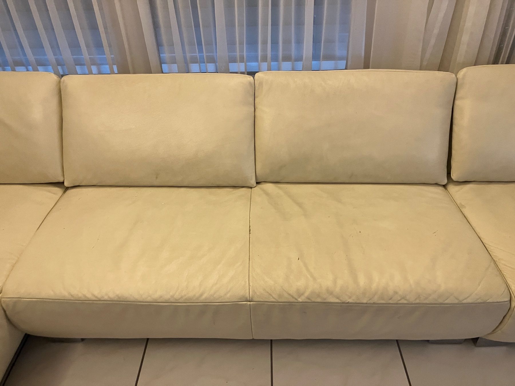Koinor Sofas: Koinor Ledersofa gratis abzugeben – Gebraucht aus Walenstadt von Marc_J_W 2