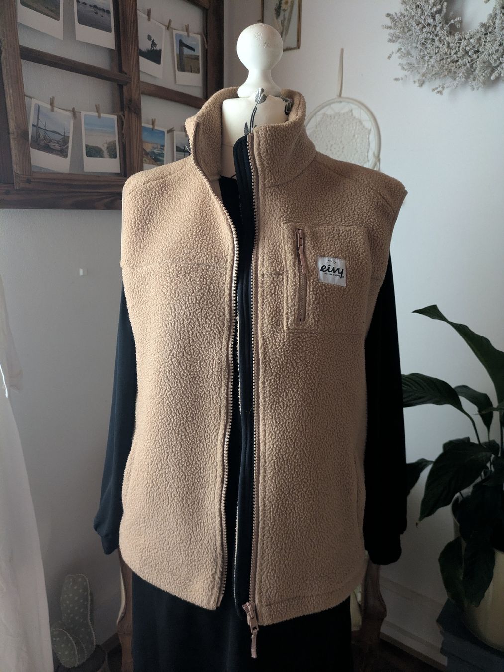 Eivy Gilet & Giacche senza maniche: Veste von eivy, Grösse S – Usato da Schwyz venduto da Magdalena86