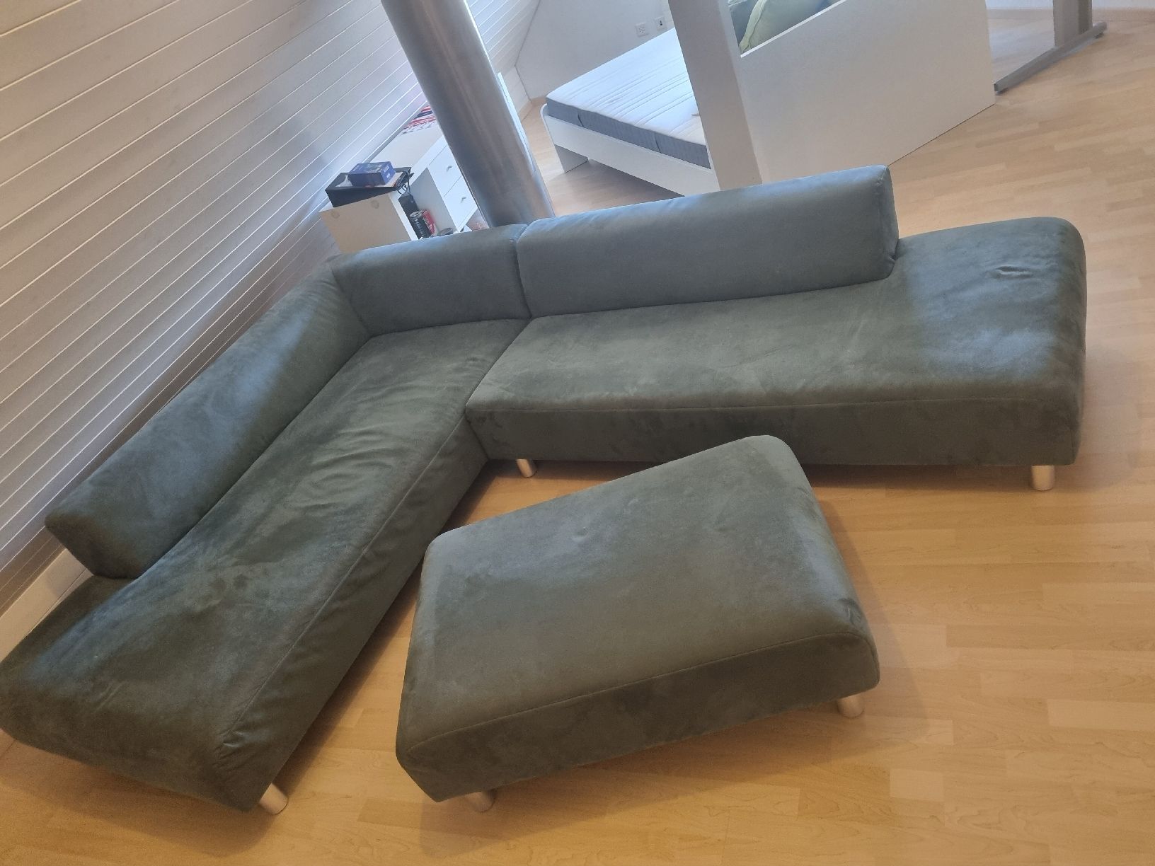 Sofas: Ecksofa tannengrün – D'occasion à Eschenbach SG par Ma69st