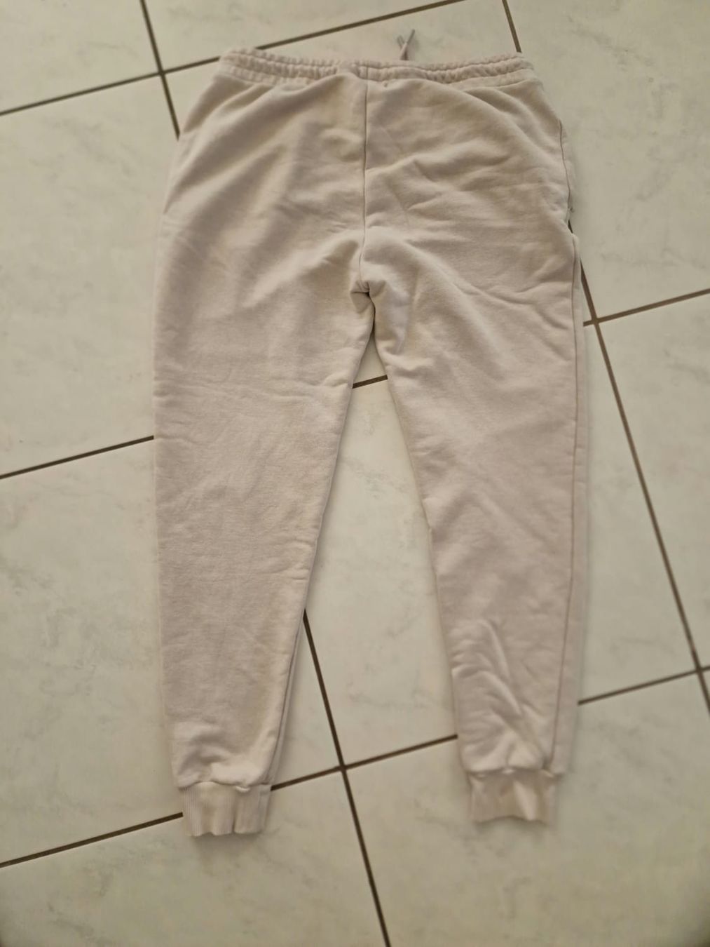 Hosen: DEF Beige Sweatpants – Gebraucht aus Bassersdorf von DonSolo
