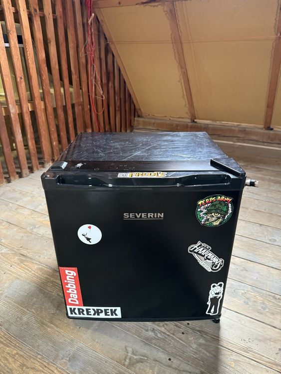 Réfrigérateur de bureau-46L-noir-severin 8875