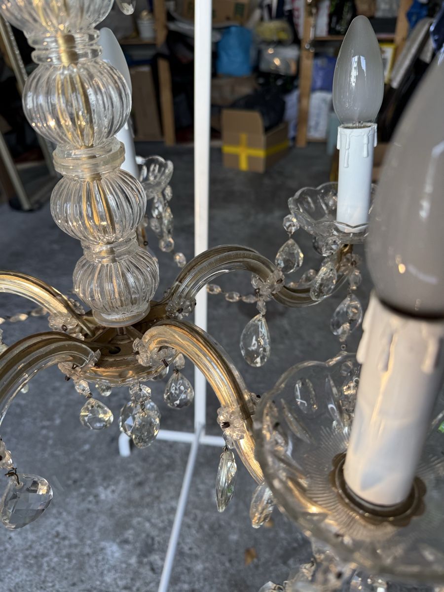 Lampadari & plafoniere: Schöner alter Kronleuchter aus Glas – Usato da Benglen venduto da Dubai1234 2
