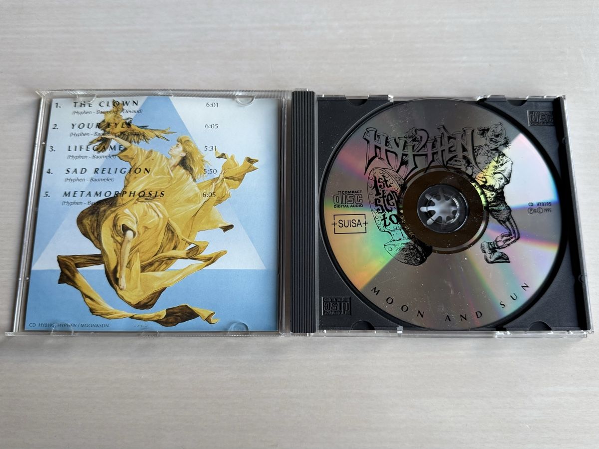 CD: CD Hyphen Moon and Sun Rock Metal 1995  – Usato da Oberried Brienz venduto da Chyara 2