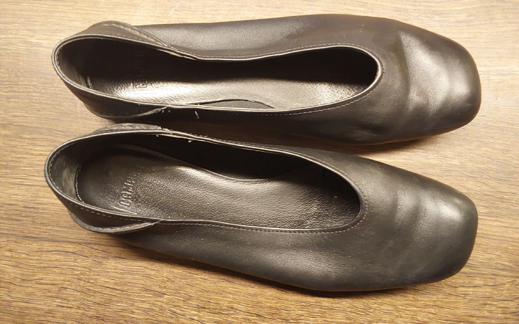 Camper Scarpe da donna: Ballerinas schwarz Camper Leder 40 – Usato da Köniz venduto da scopello12
