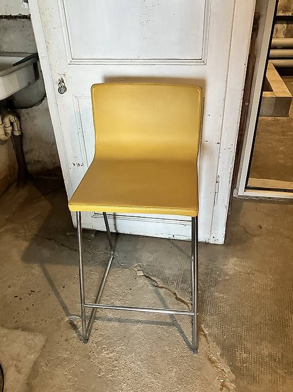 Hochstühle: Chaise de bar – Gebraucht aus Cully von blondelf