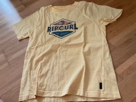 T-Shirts Kinder Grösse 140 146 4stk