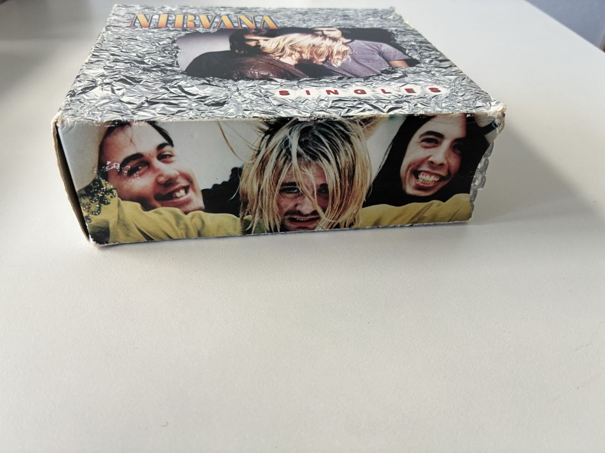 CD: Nirvana Singles Box- selten  – Usato da Chur venduto da Knokno199 4