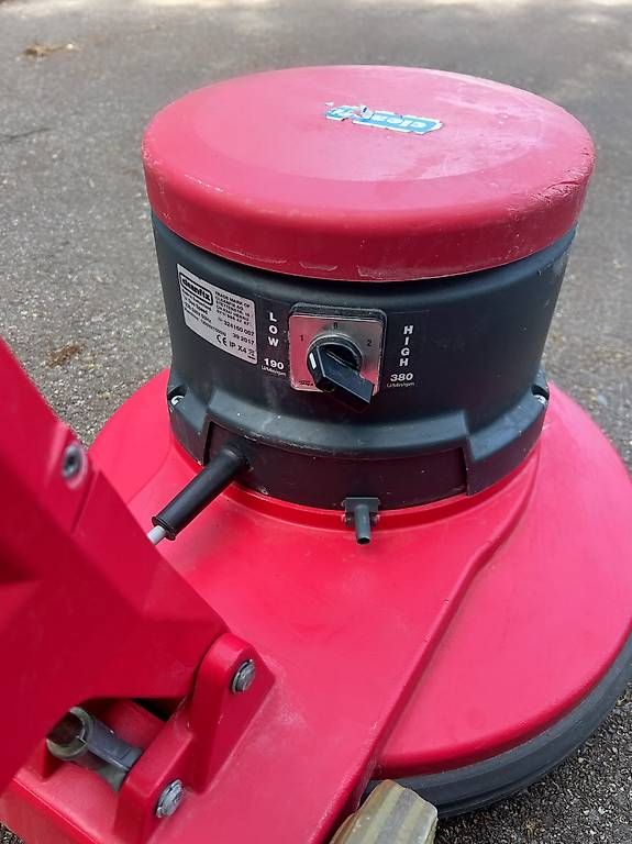 Cleanfix Tutte le macchine: Cleanfix einscheibenmaschine ( taski wetrok numatic) – Usato da Birr venduto da Numer-01 3