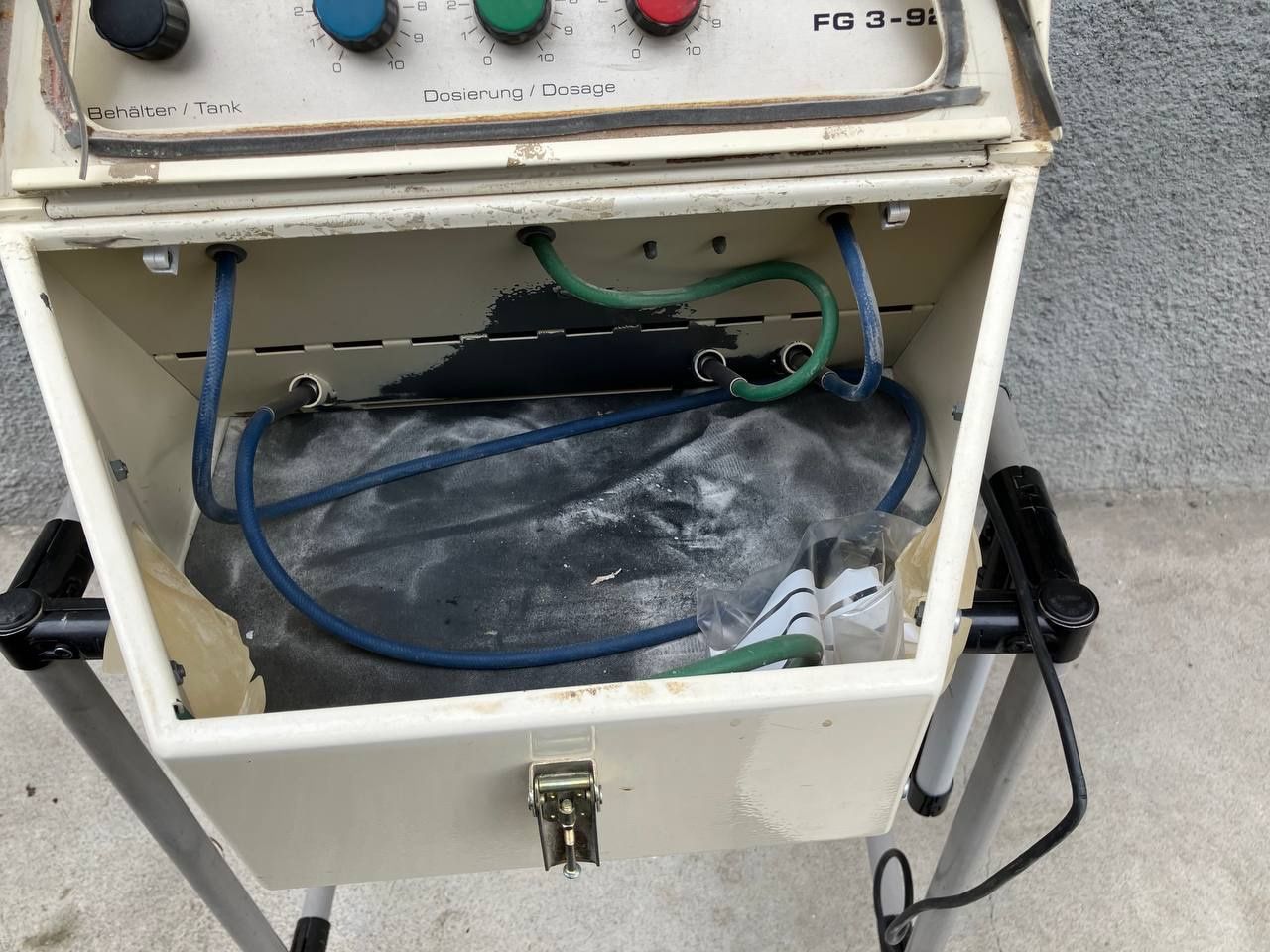 Tutte le macchine: Sandstrahlgerät Sandmaster FG 3-92 gebraucht – Difettoso da Schiers venduto da Josta72 3