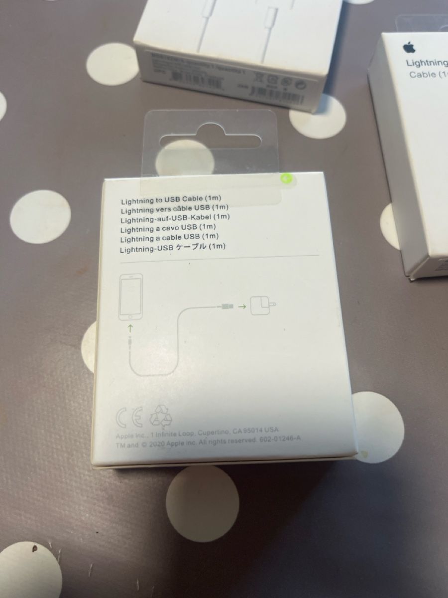 Apple Cavi: 3 câbles Lightning vers USB Apple 1m Neufs  – Nuovo e nell'imballaggio originale da Noville venduto da Berlusconi55 1