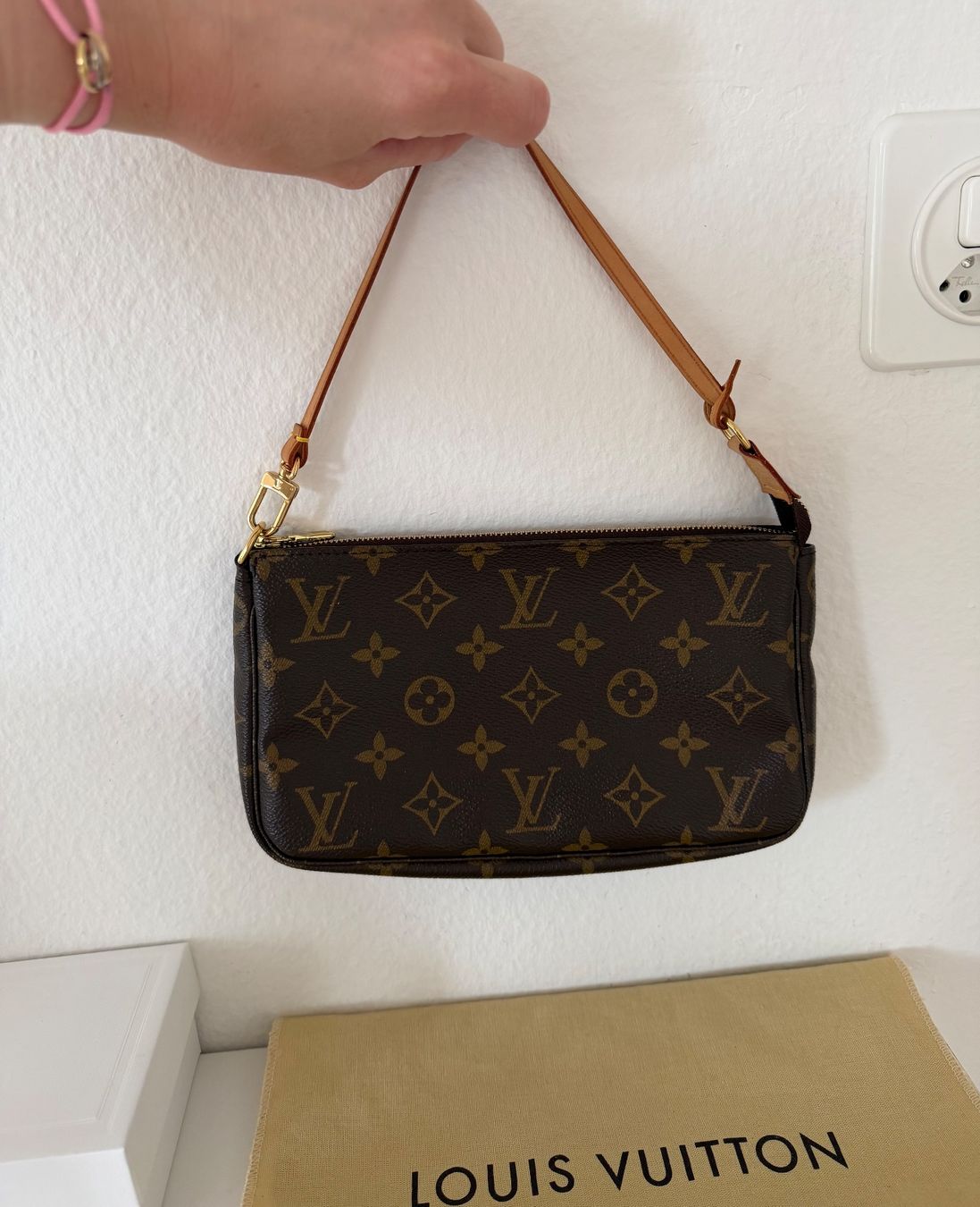 Louis Vuitton Borse da donna: Louis Vuitton Pochette – Usato da Frauenfeld venduto da Mibaj