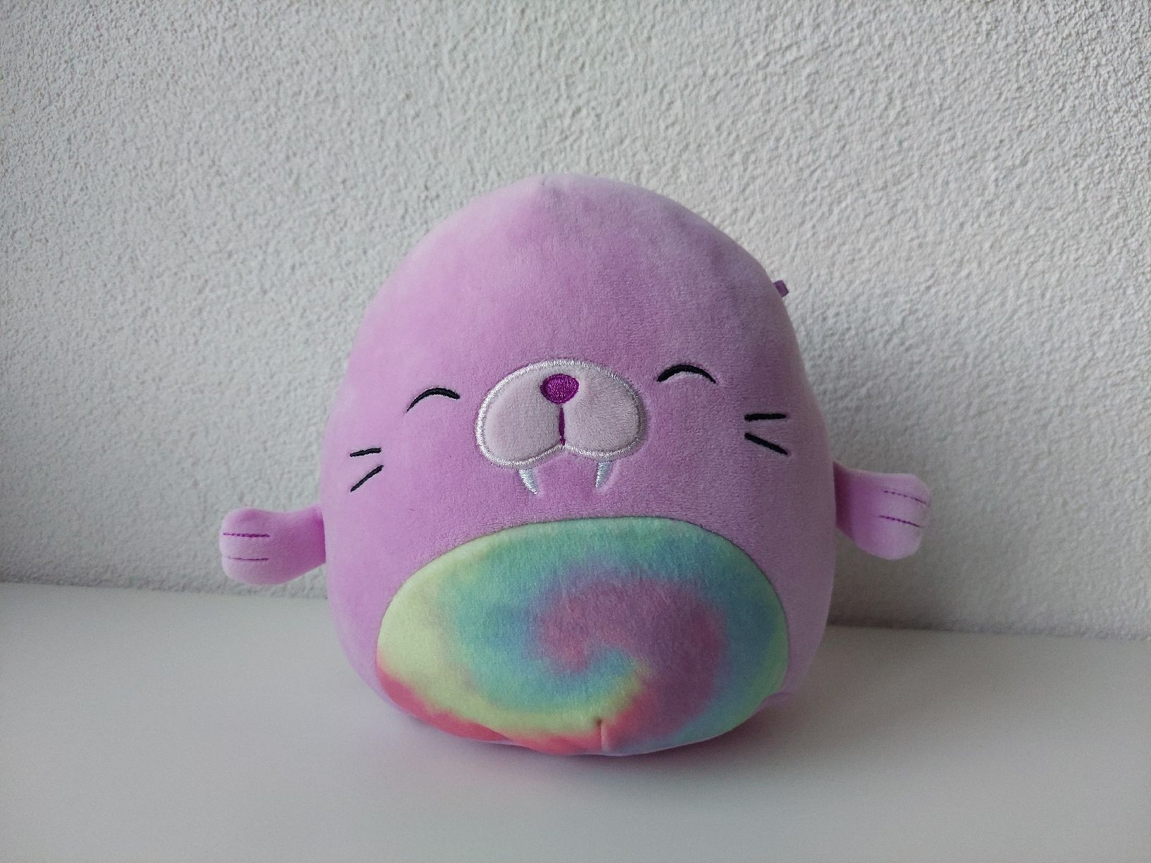 Squishmallows Giocattoli: Squishmallows Plüschtier Robbe – Usato da Liesberg Dorf venduto da FamilieBond007
