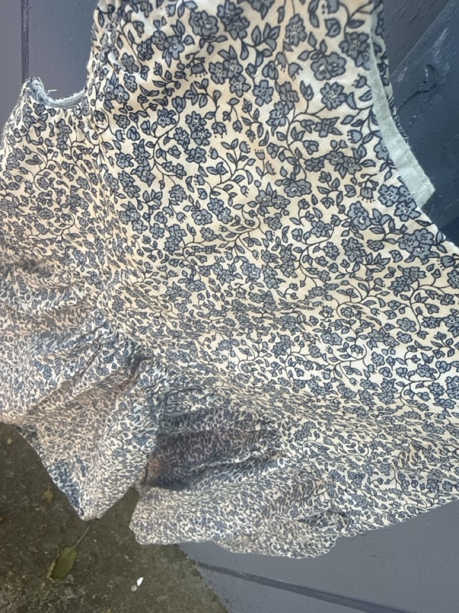 H&M Vestiti & Gonne: H&M Sommerkleid Blumenmuster Grösse 92 – Usato da Zürich venduto da Krikri21 4