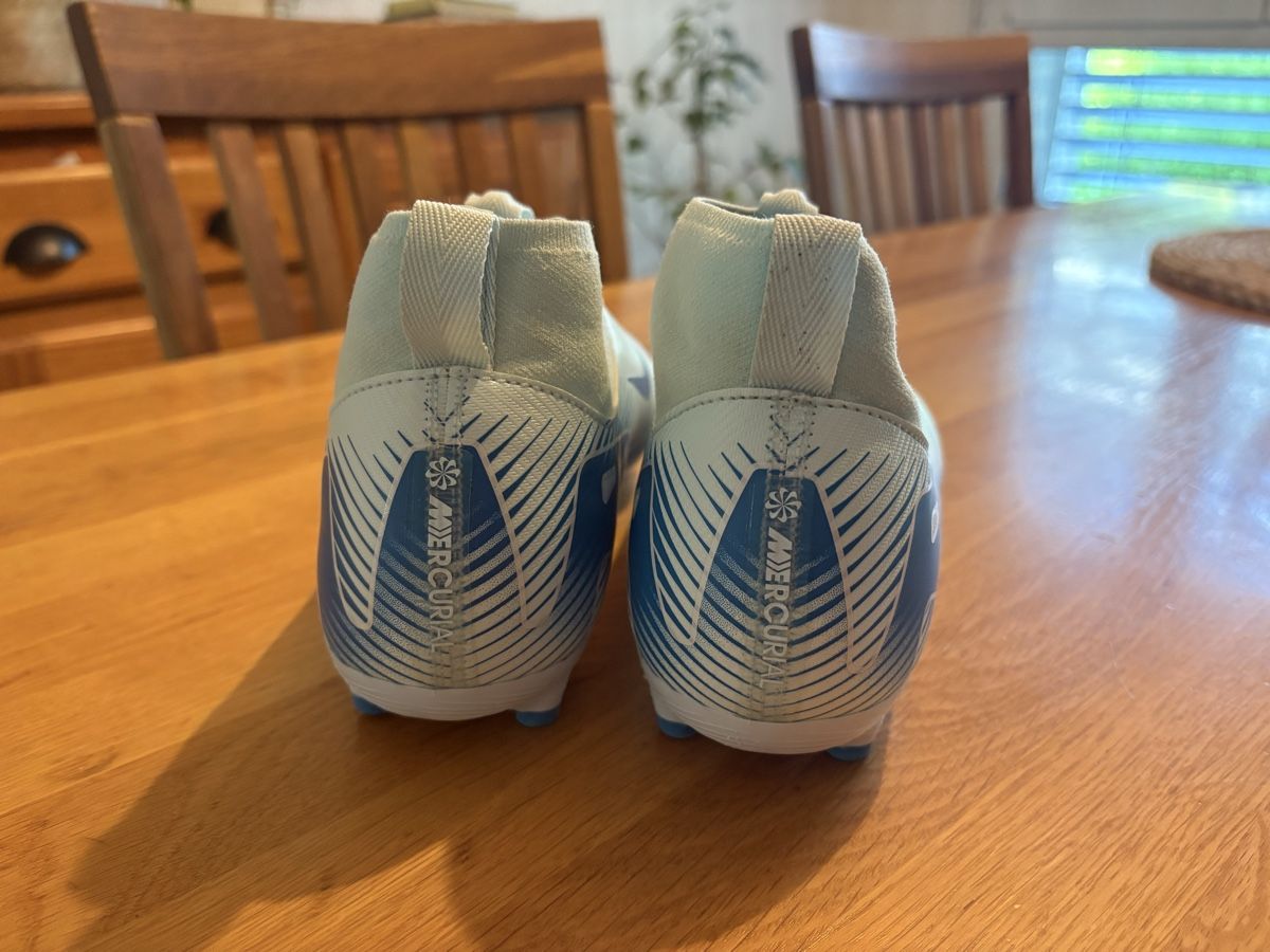 Nike Scarpe da uomo: Nike Air Zoom taille 36,5 – Usato da Attalens venduto da Skorpionica 4