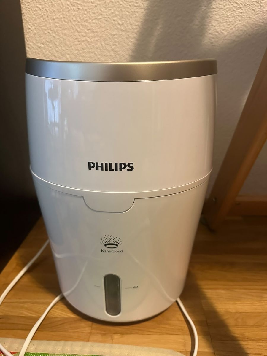 Philips Humidificateurs: Philips Luftbefeuchter – ohne Filter – D'occasion à Niederglatt ZH par kat_bv76