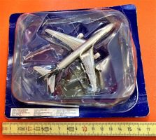 Modell Flugzeug Metall Boeing 767-300 AEROMEXICO 1 : 500