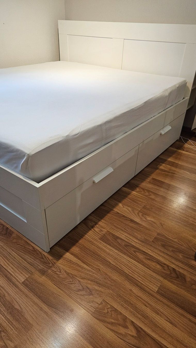 Ikea Betten: Ikea Brimnes Kingsize Bett – Gebraucht aus Küssnacht am Rigi von delanyc 1