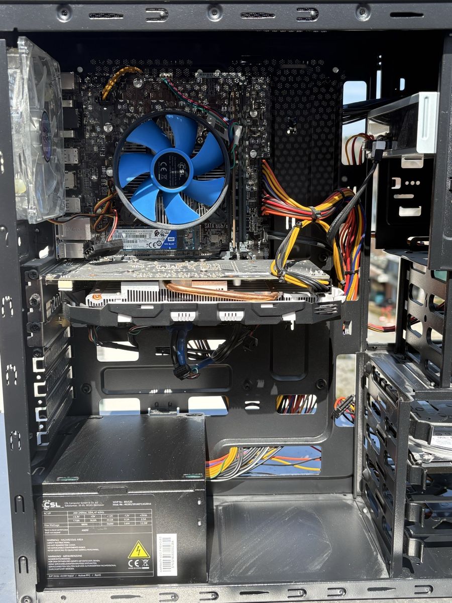 Asus PC: Gaming PC mit 2TB SSD. – Usato da Rickenbach LU venduto da lino_huber 5